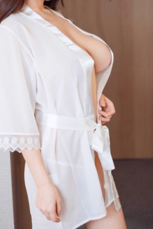 三妻四妾免费观看_DVD手机免费观看完整
